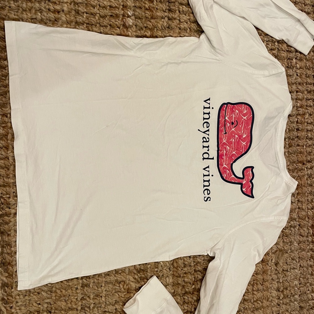 Vineyard Vines 100% cotton long sleeve t-shirt, size M